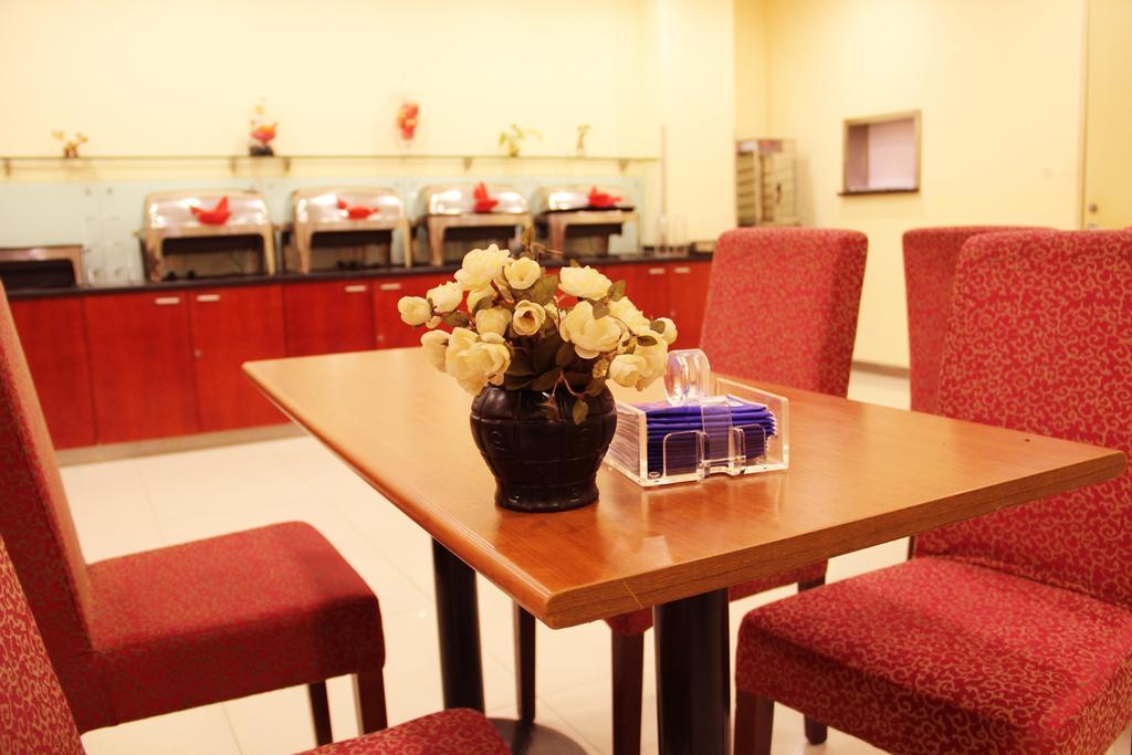 Hanting Hotel Baoji Gaoxin South Railway Station Branch Habitación foto